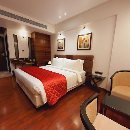 Hotel Mbc Citadel Насик Экстерьер фото