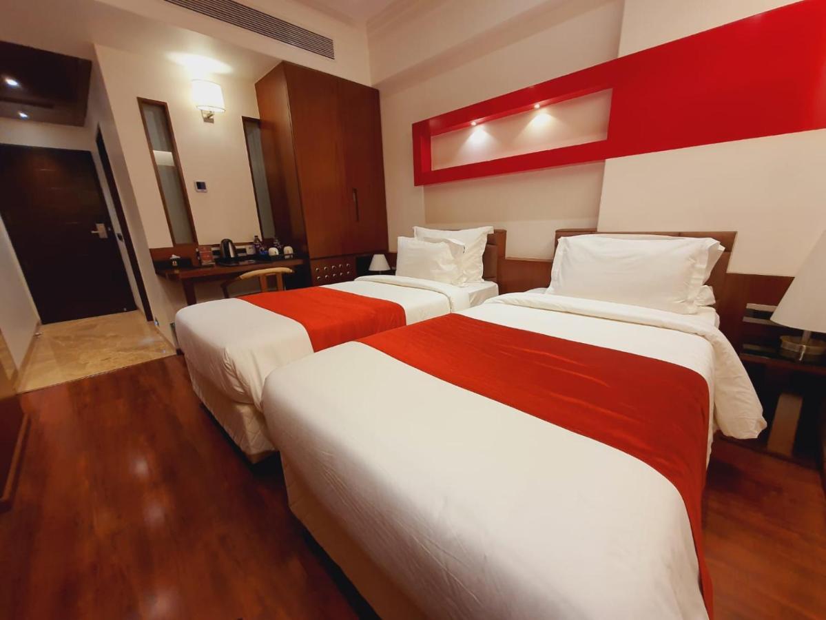Hotel Mbc Citadel Насик Экстерьер фото