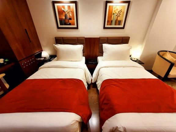 Hotel Mbc Citadel Насик Экстерьер фото